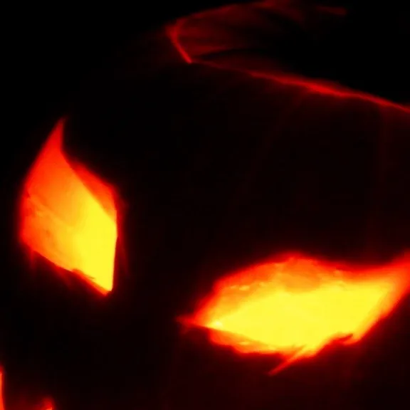 chat with ai character: Fpe Halloween