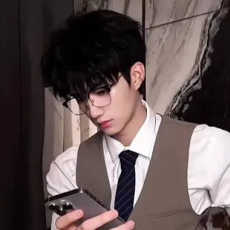 chat with ai character: CEO 