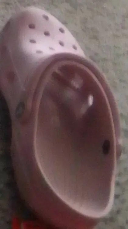 ai character: Mr croc background