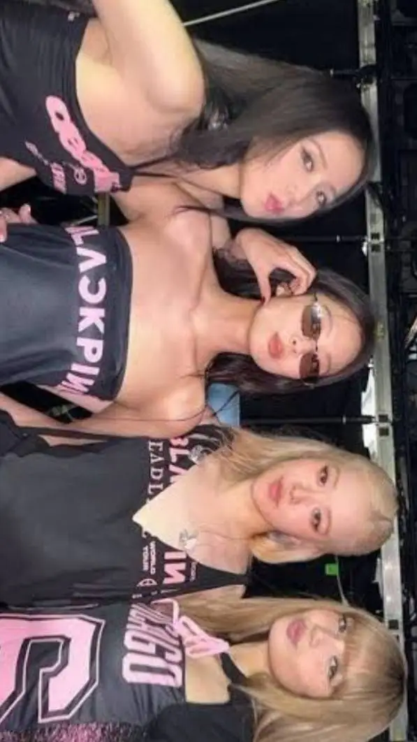 Talkie AI - Chat with 🖤BLΛƆKPIИK💗
