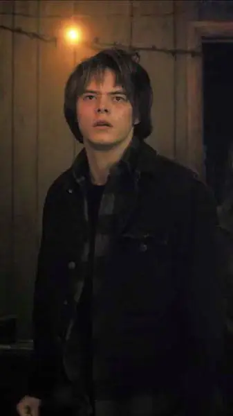 ai character: Jonathan Byers-ST background
