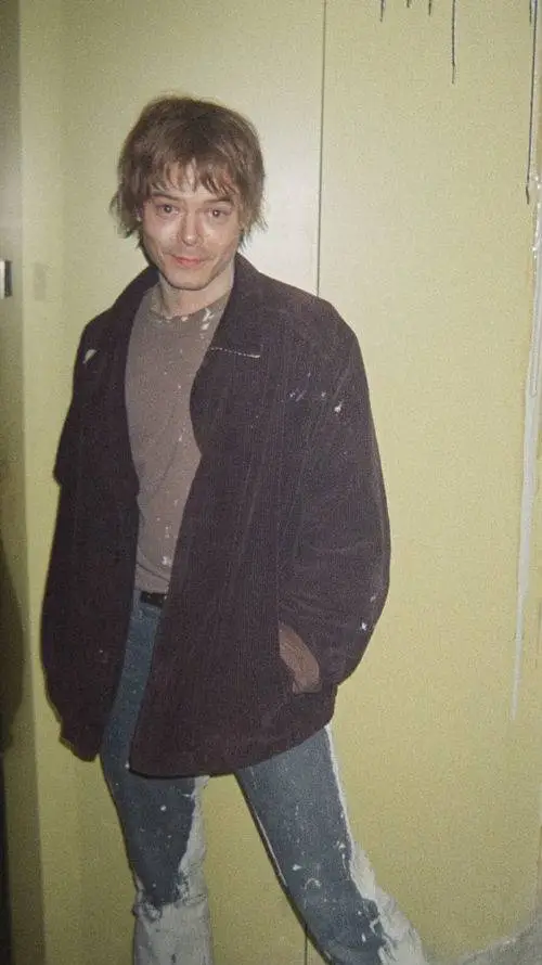 ai character: Jonathan Byers background