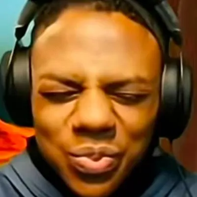 chat with ai character: Nicolas (Reworked)