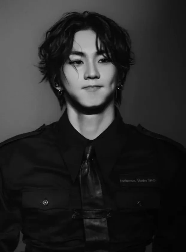 chat with ai character: 정원Jungwon.*+￼