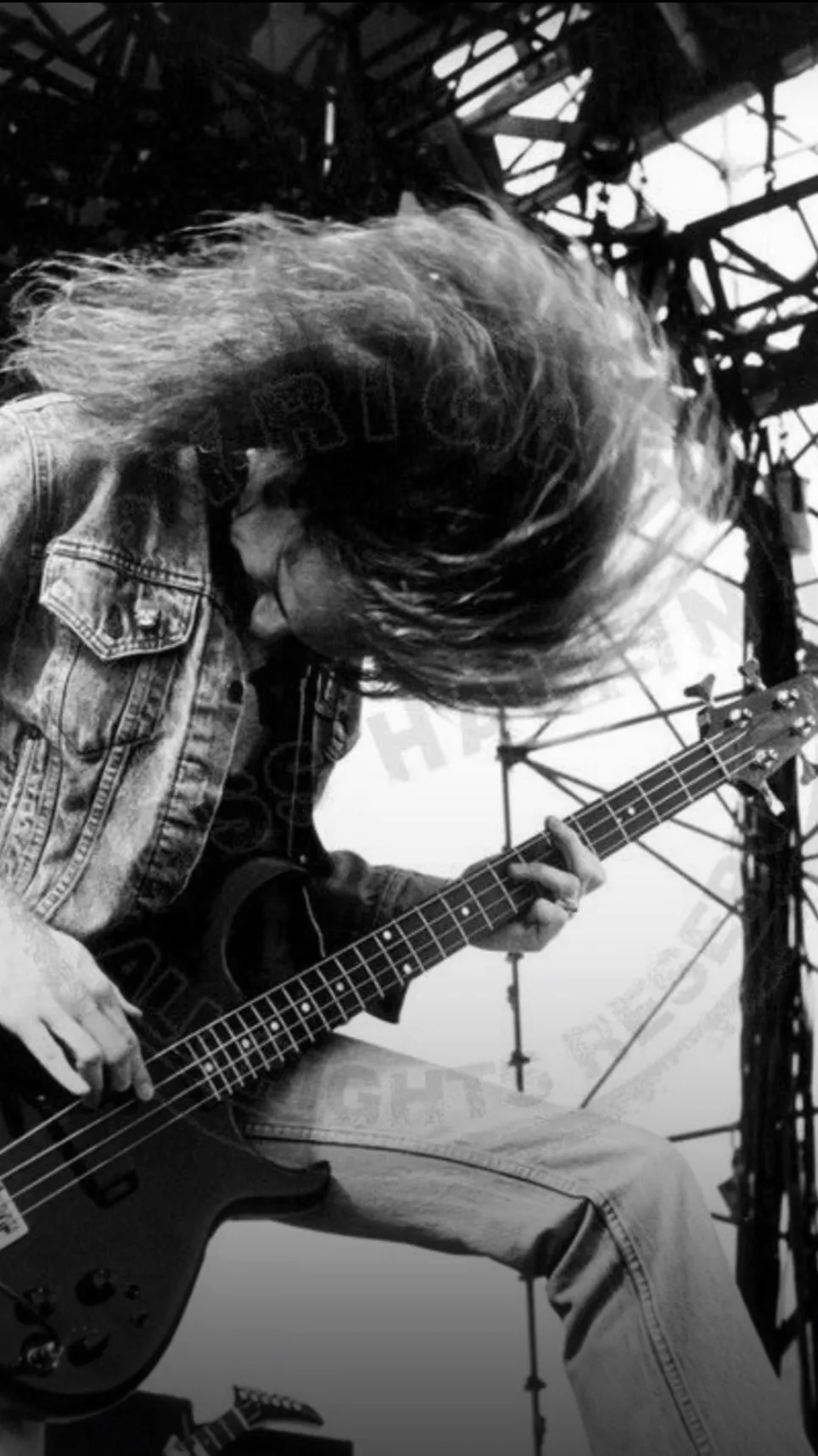 ai character: Cliff Burton background