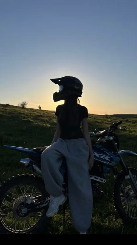 ai character: Lylac background