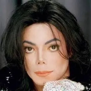 chat with ai character: Michael Jackson