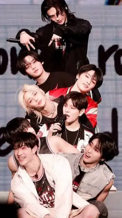 ai character: Straykids  background