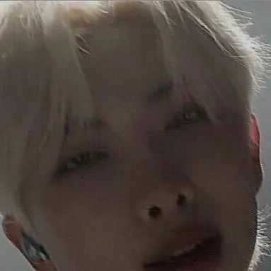 chat with ai character: mafia (๑• . •๑) ♥