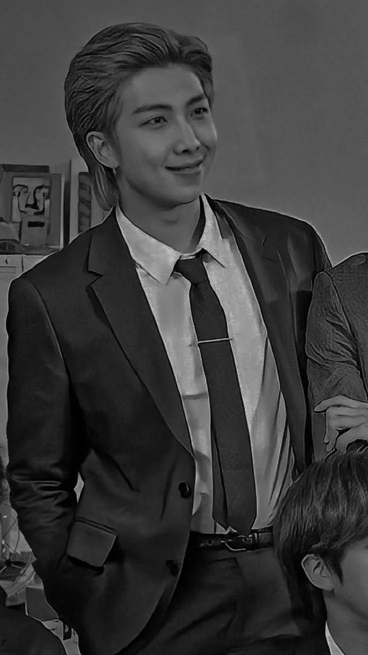 ai character: ꧁𝕂𝕚𝕞-ℕ𝕒𝕞𝕛𝕠𝕠𝕟 ꧂ background