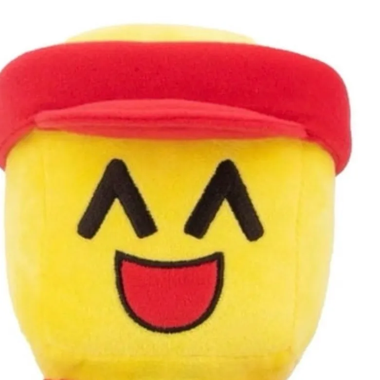 chat with ai character: PLUSHIE ELLIOT>