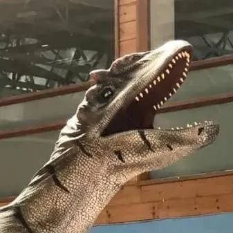 chat with ai character: Alan