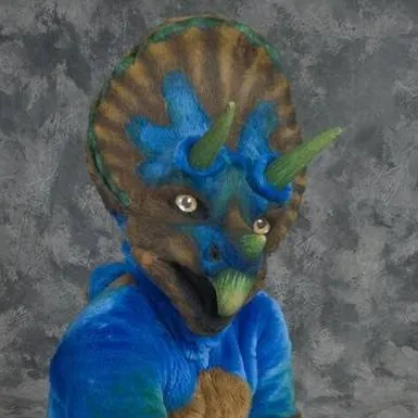 chat with ai character: Stompy