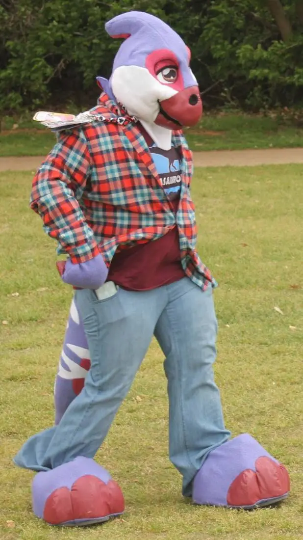 ai character: Alcott background