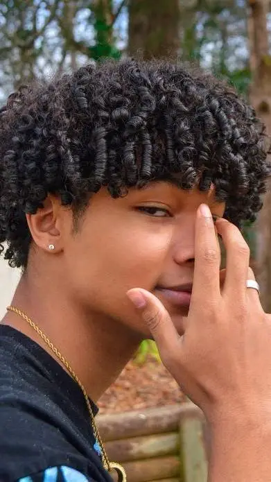 ai character: Jordan background