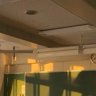 chat with ai character: Classroom 