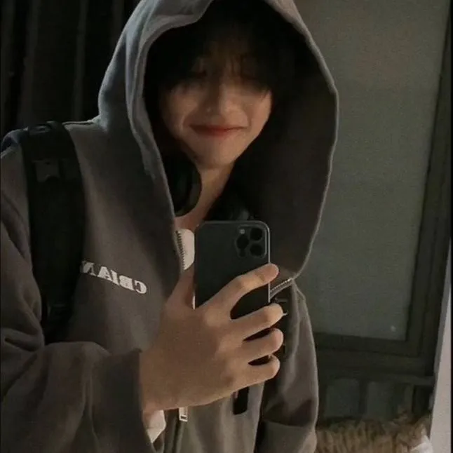 chat with ai character: Nouveau Lycée 