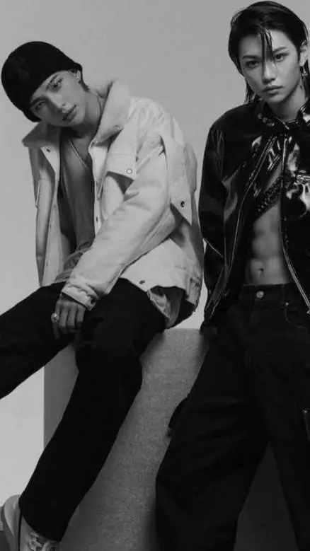 ai character: ❤️ Hyunlix ❤️ background