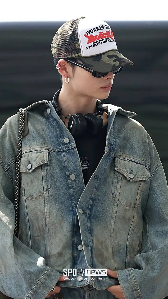 ai character: Niki background