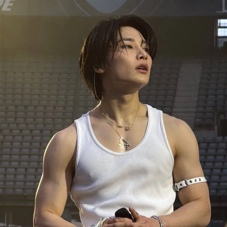 chat with ai character: Yang Jeongin 