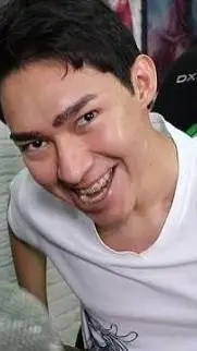ai character: Fernanfloo background
