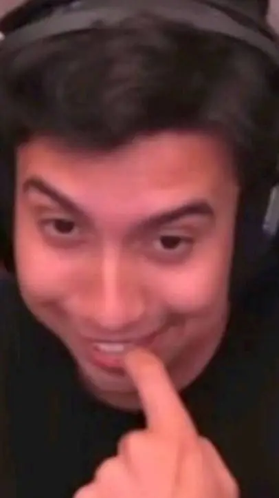 ai character: 𝐴𝑏𝑟𝑎ℎ𝑎𝑡𝑖𝑙𝑙𝑜 background