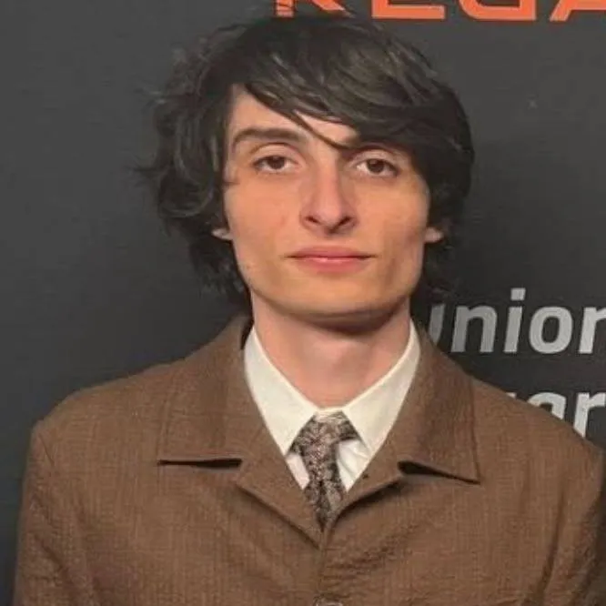 chat with ai character: Mike