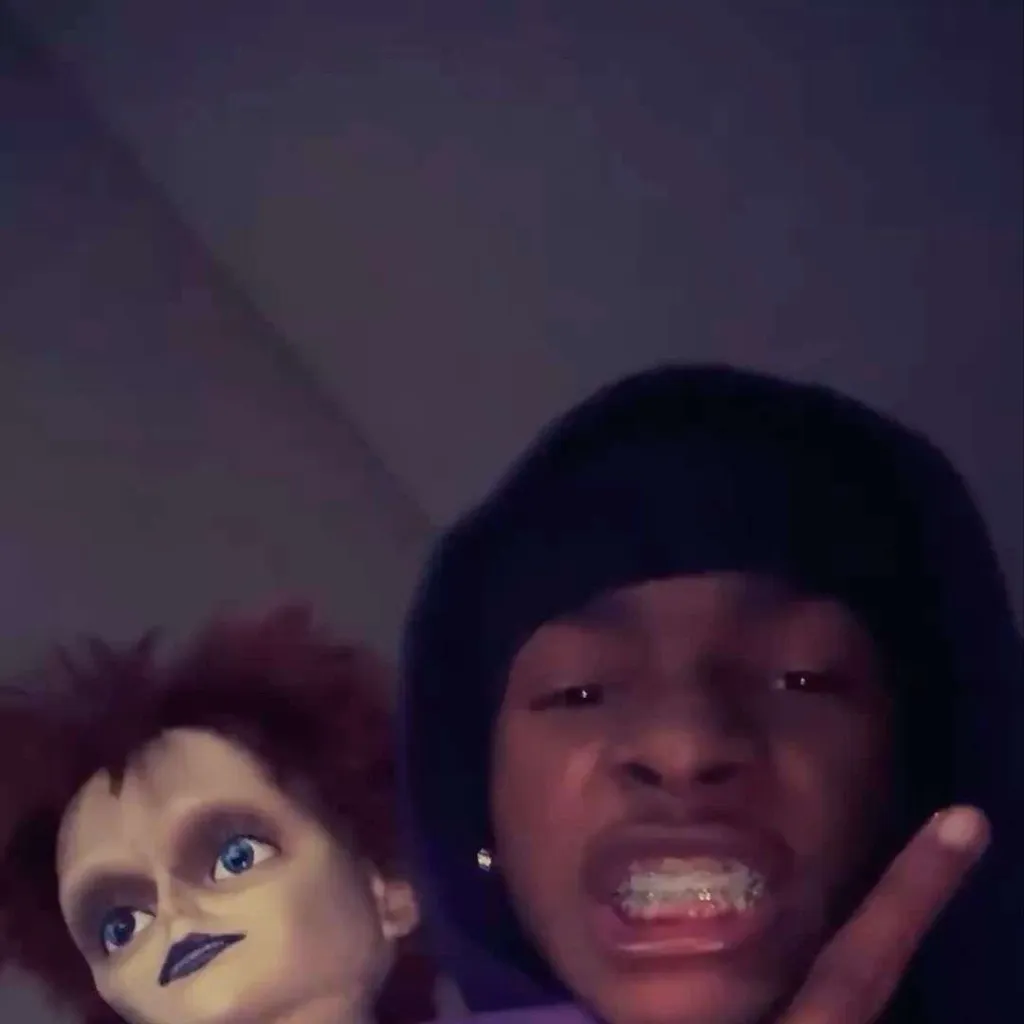 chat with ai character: Jaden