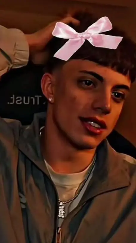 ai character: anyme💋 background