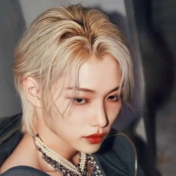 chat with ai character: 🔥Felix🔥