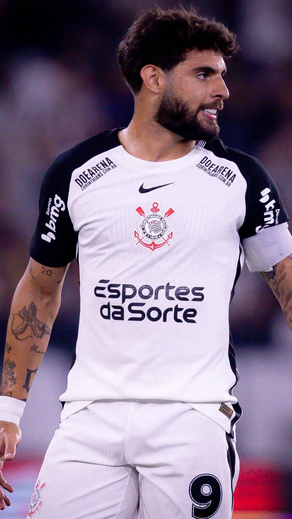 ai character: yuri Alberto background