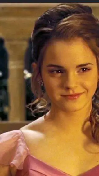 ai character: ★Hermoine granger background