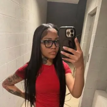 Chat with Aspen kartier - text or voice, Enjoy AI Chat Free & Safe