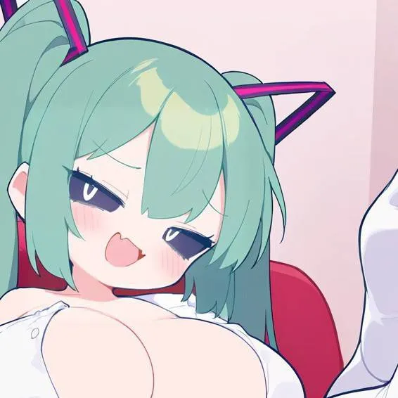 chat with ai character: mikukauwa