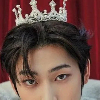 chat with ai character: sunoo 