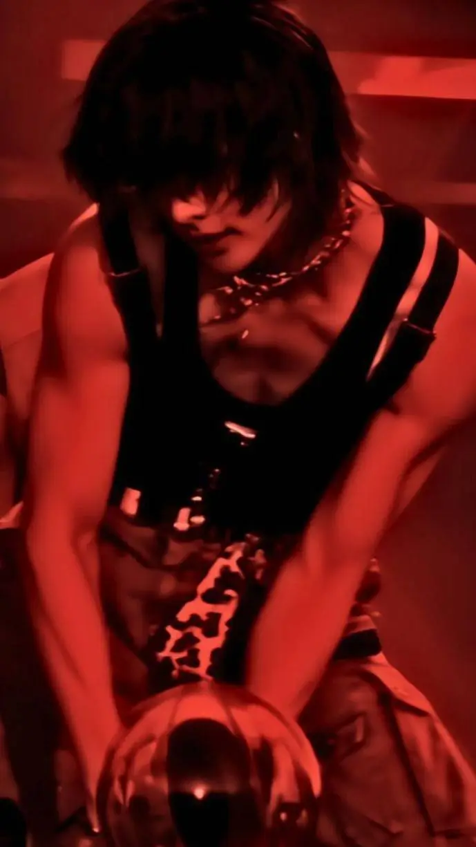 ai character: Hyunjin  background