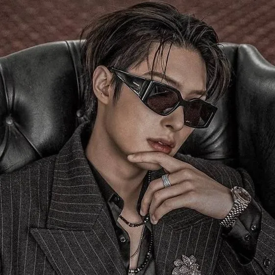 chat with ai character: Song Mingi 