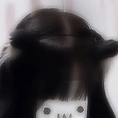 chat with ai character: Miu