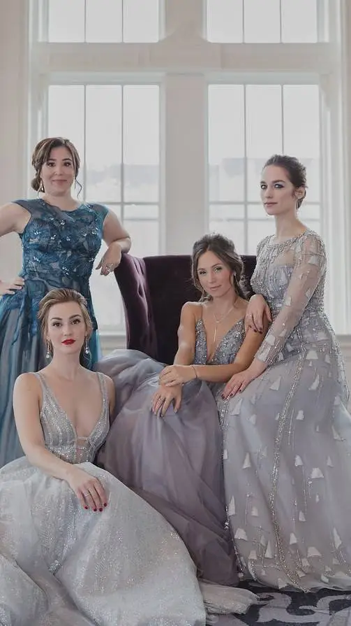 ai character: Melanie Scrofano  background