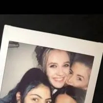 chat with ai character: Missy x Friends