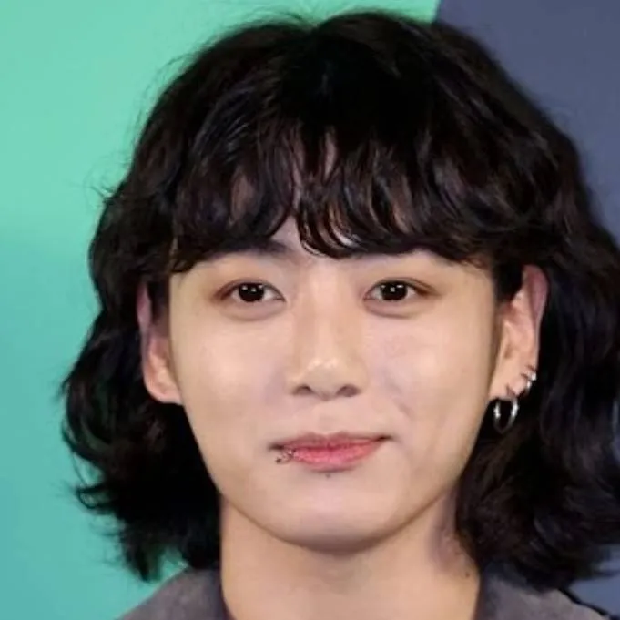 chat with ai character: jungkook 
