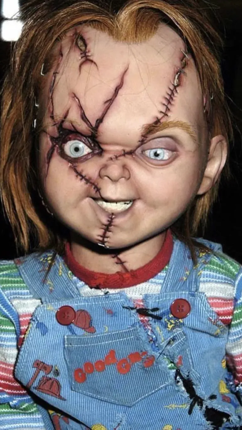 ai character: Chucky background