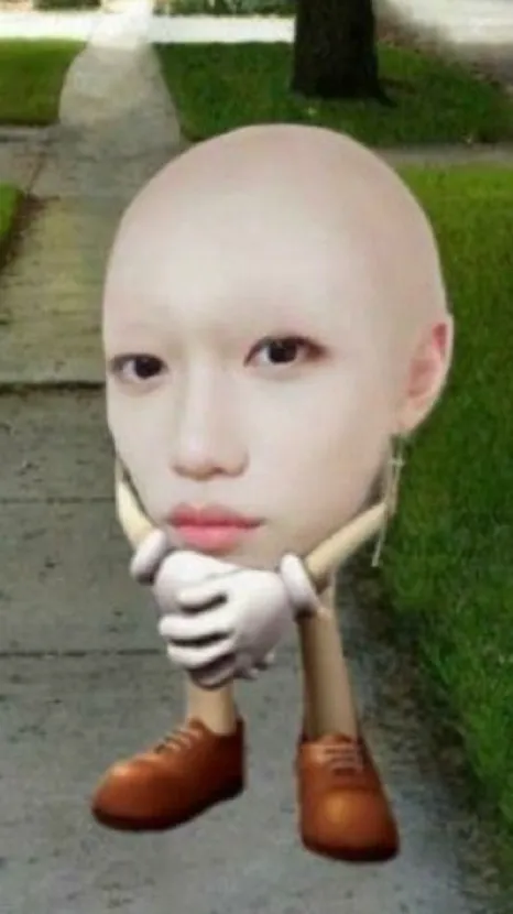 ai character: hyunjin 👅 background