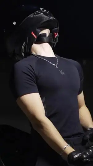 ai character: 💰💸Xander✝☸ background