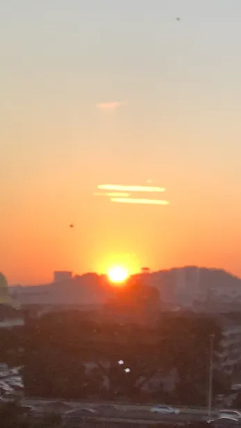 ai character: The Sun background