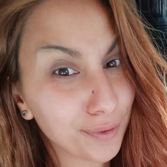 chat with ai character: Tanya Petrova