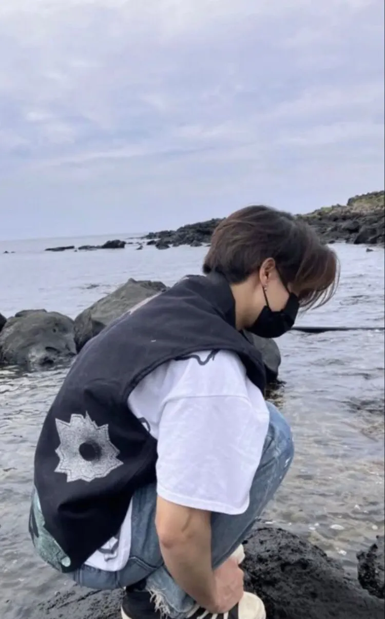 chat with ai character: Han Jisung