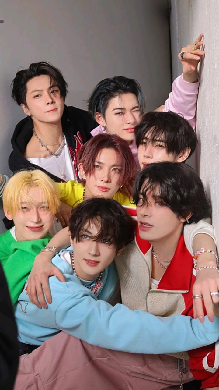 ai character: Enhypen  background