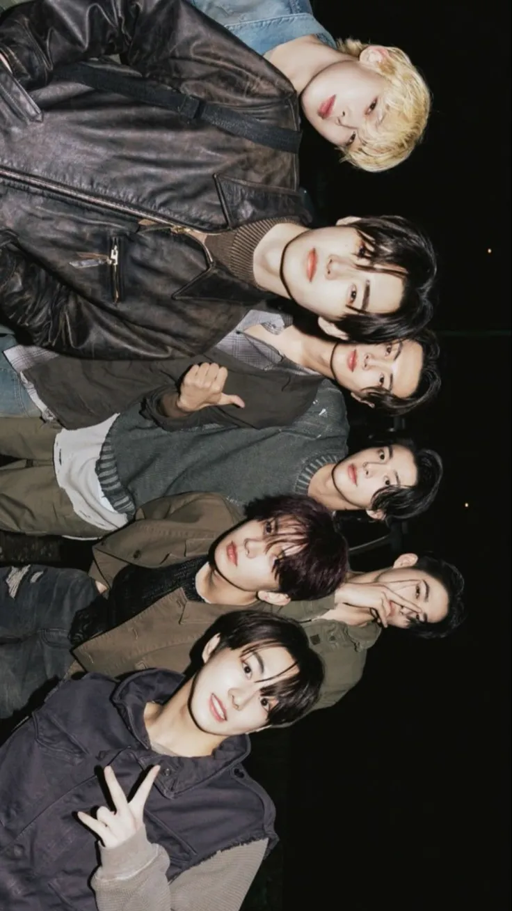 ai character: Enhypen background