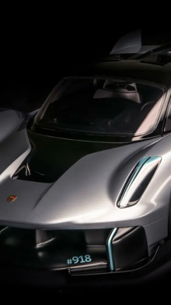 ai character: Porsche Vision 918 background